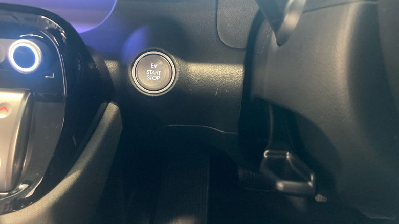 Hyundai INSTER 85kW 02 49kWh 5dr Auto Electric Hatchback